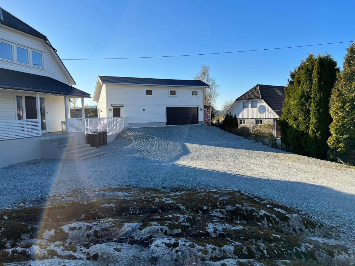 Puntsnes Apartmen Hjelmeland Eksteriør billede