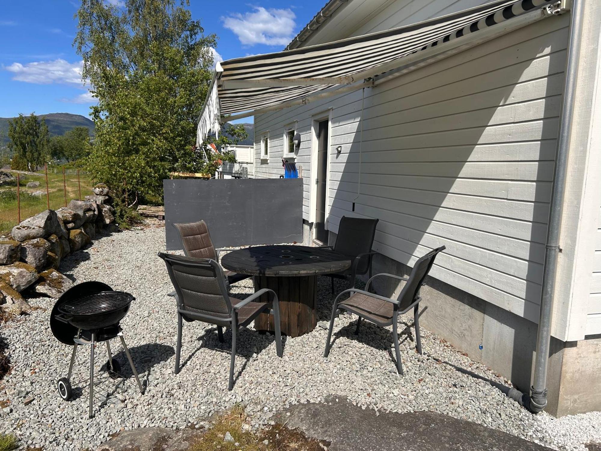Puntsnes Apartmen Hjelmeland Eksteriør billede